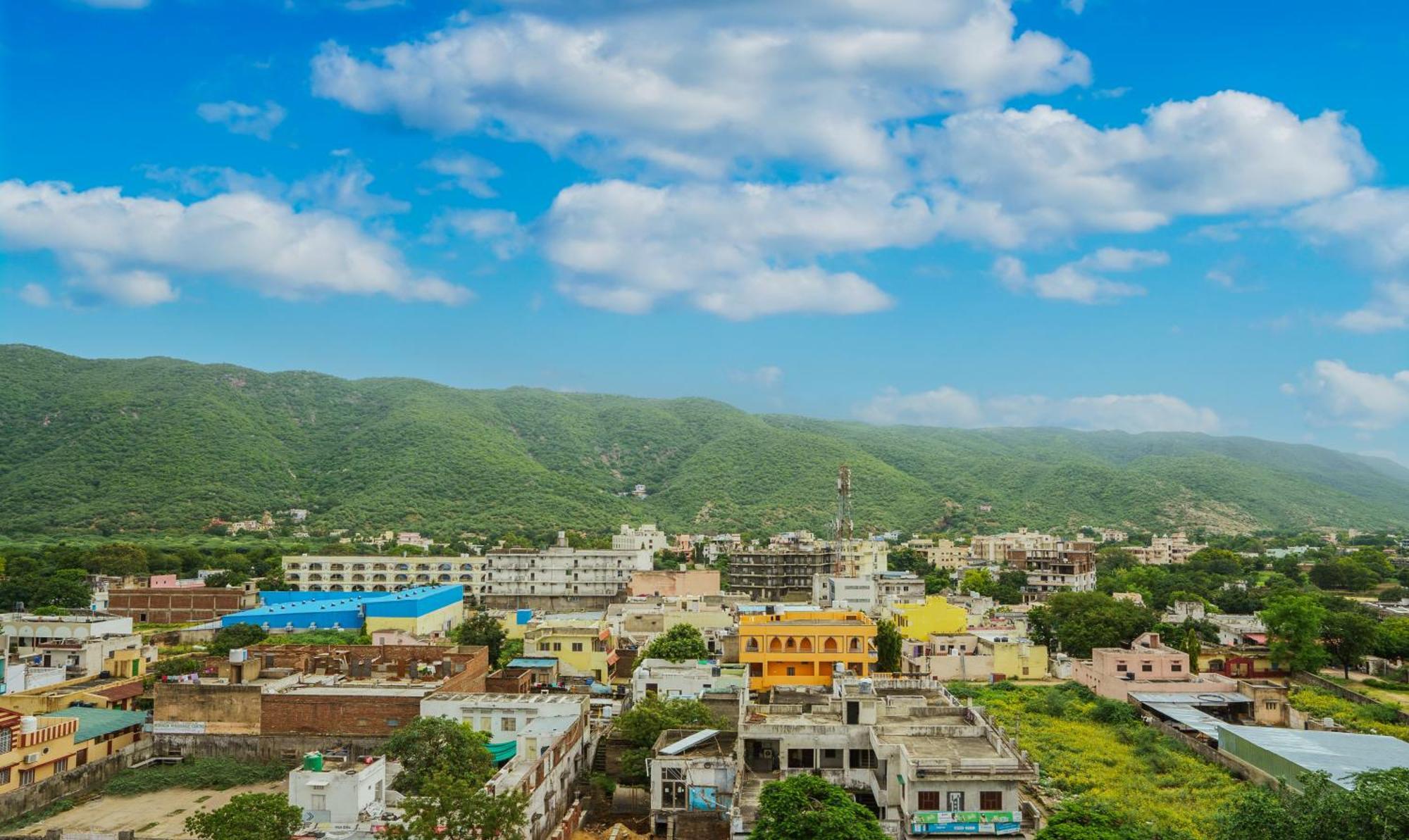 Treebo Raj Garden, Near Pushkar Lake Hotel Exterior foto